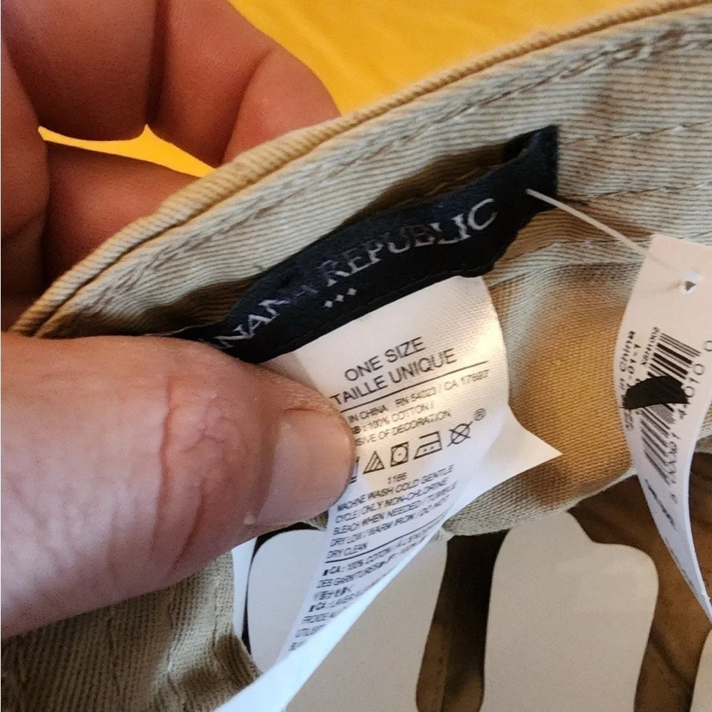 Banana Republic BR Baseball Cap Khaki Tan Unisex Strapback